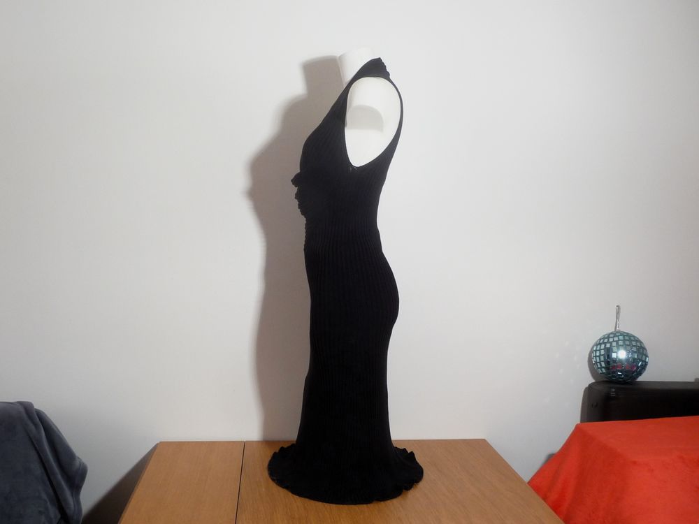 Robe Noir avec son Col B&eacute;nitier en 100% Coton- Stefanel Vêtements