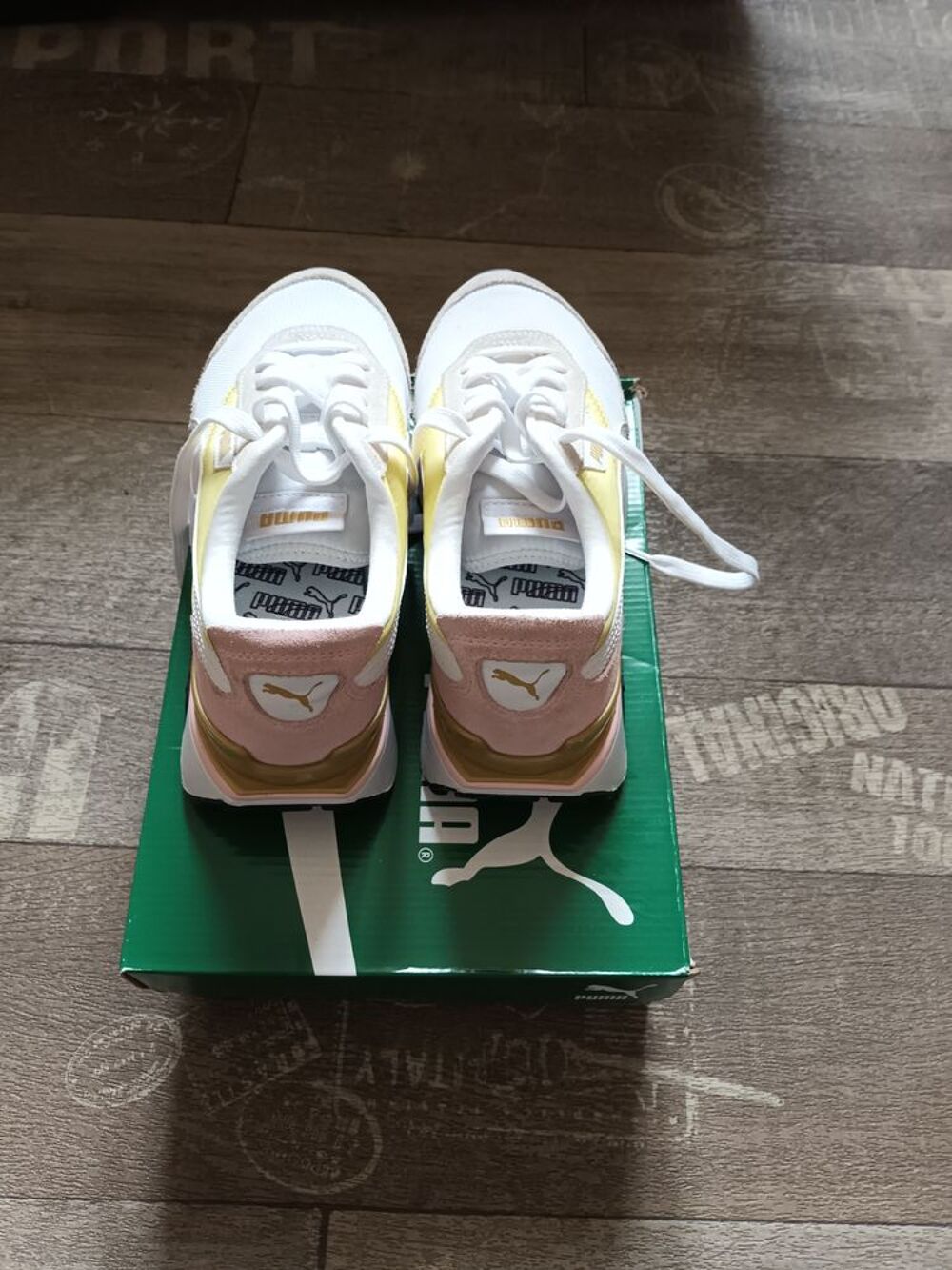 Snikers
Chaussures