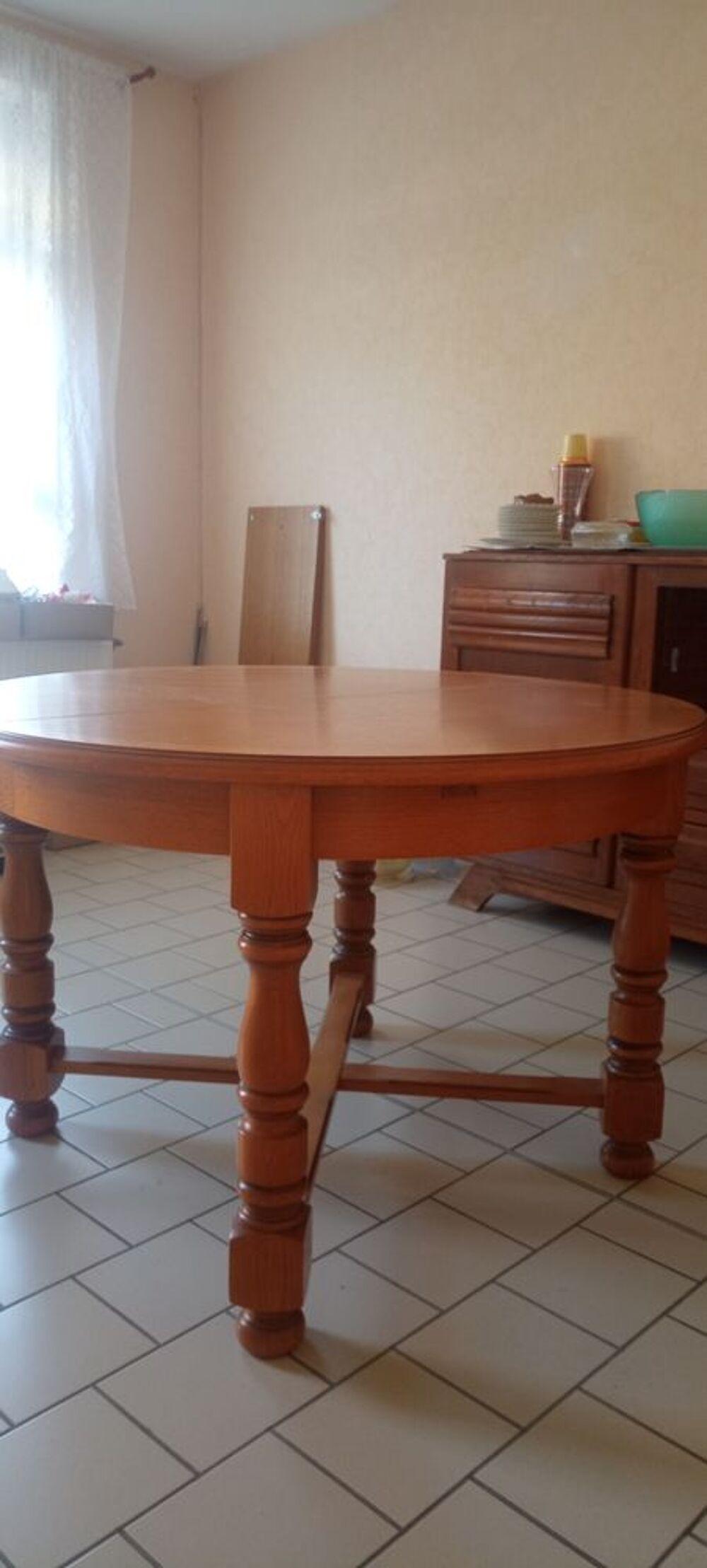 Table ronde bois massif Meubles