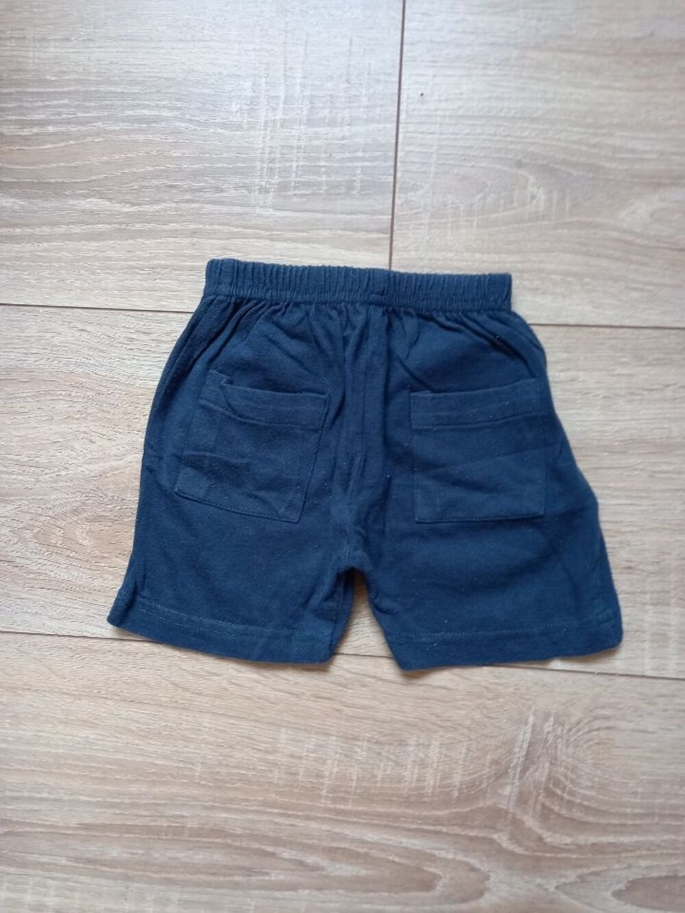 Short uni bleu marine 3 mois Vêtements enfants