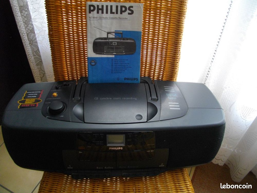 Combin&eacute; Radio / Double cassettes / cd - Marque : Philps Audio et hifi