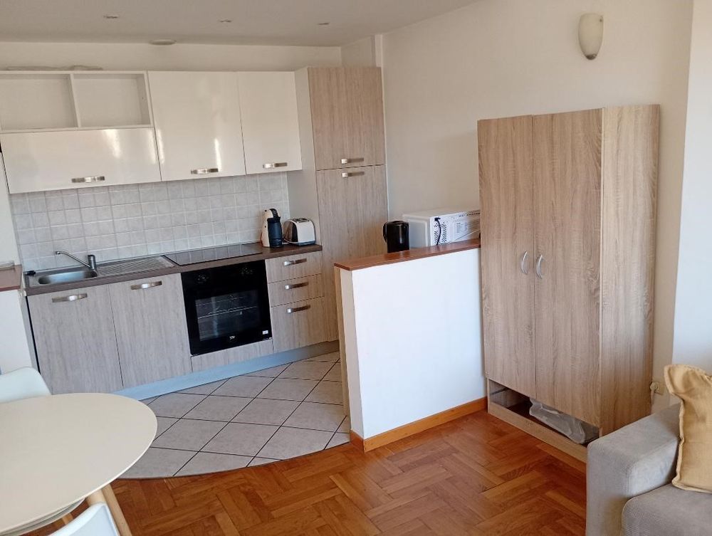 Location Appartement NICE CARRE D'OR - 3 PIECES 48 M² - LOCATION ETUDIANTS 9 MOIS Nice