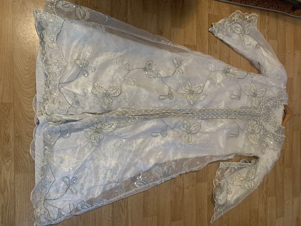 Caftan &agrave; vendre Vêtements