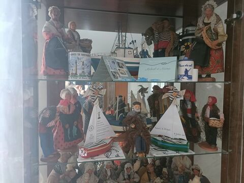 300 Santons 4 Le Luart (72)