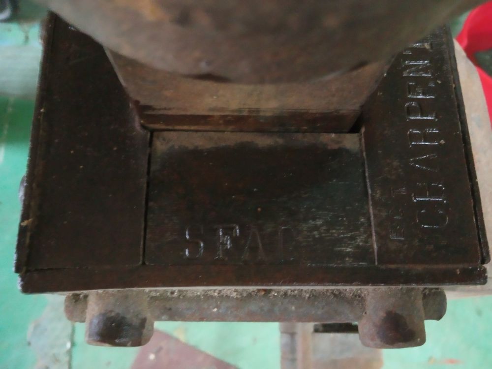 Enorme cric industriel SFAC Bricolage