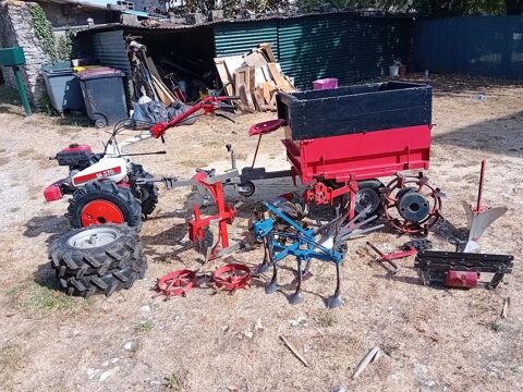 ISEKI SA370 + Remorque + Nombreux accessoires Très bon état Courtacon (77)