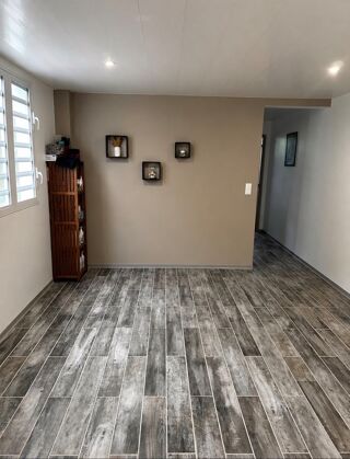  Appartement à louer 3 pièces 40 m²