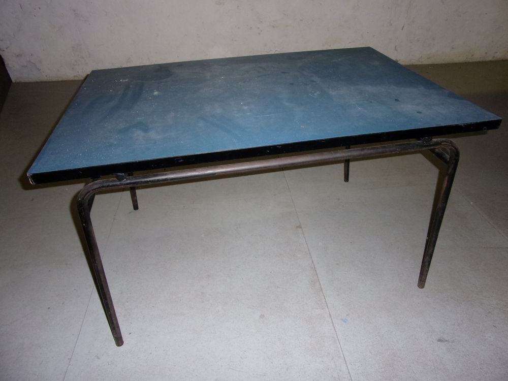 TABLES D4APPOINT VINTAGE Meubles