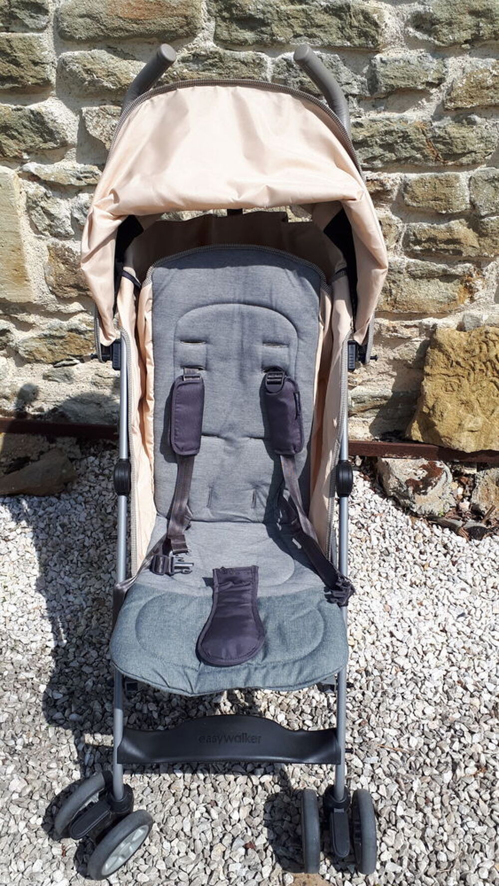 Poussette canne grise et taupe Marque easywalker buggy Puriculture