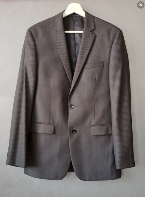 Veste de Costume Grise  Rayures > T50 5 Maureilhan (34)
