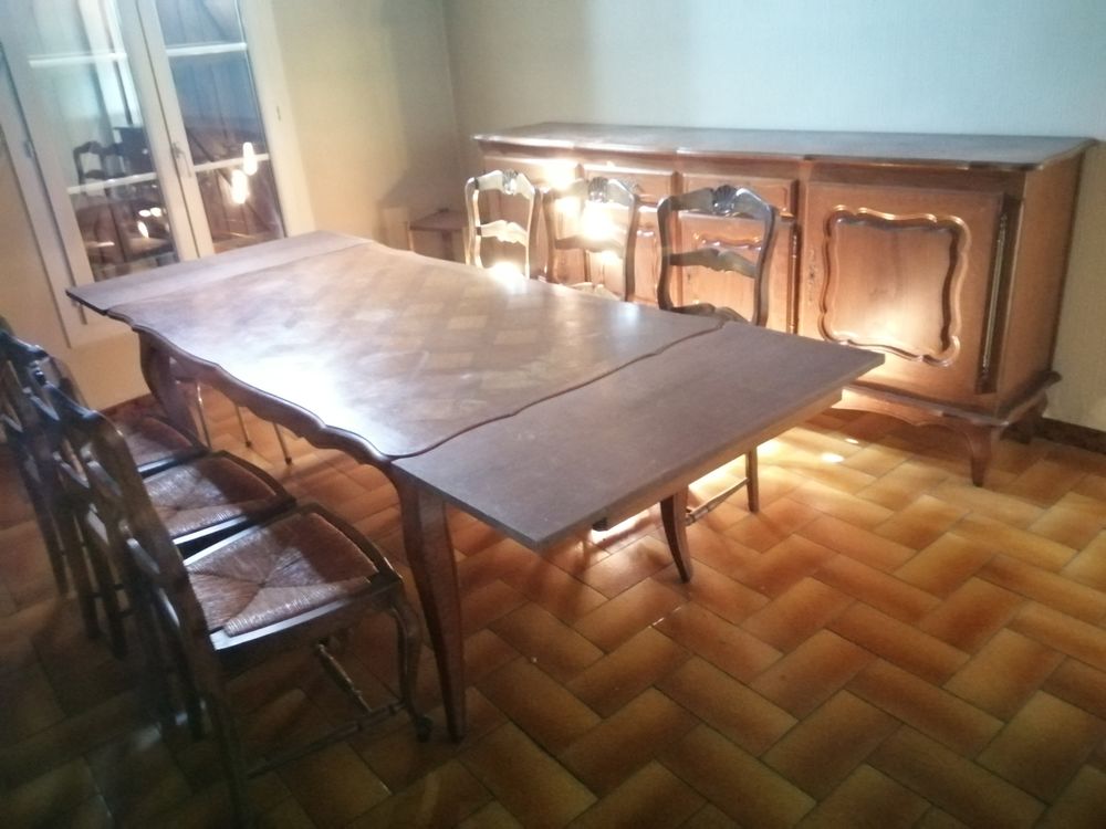 SALLE A MANGER Meubles
