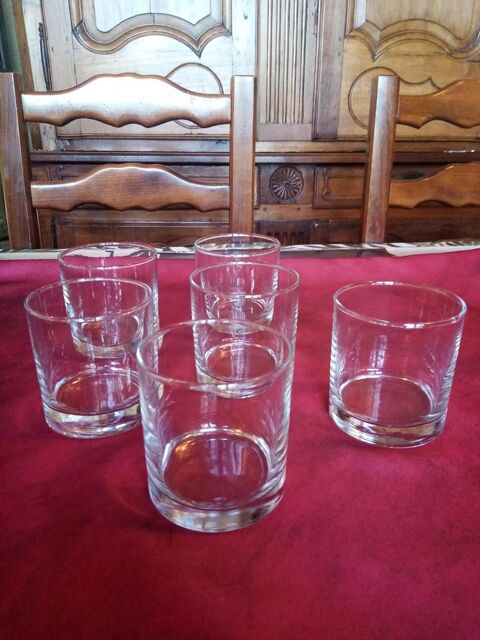 6 verres  whisky neufs jamais servi 10 Avermes (03)