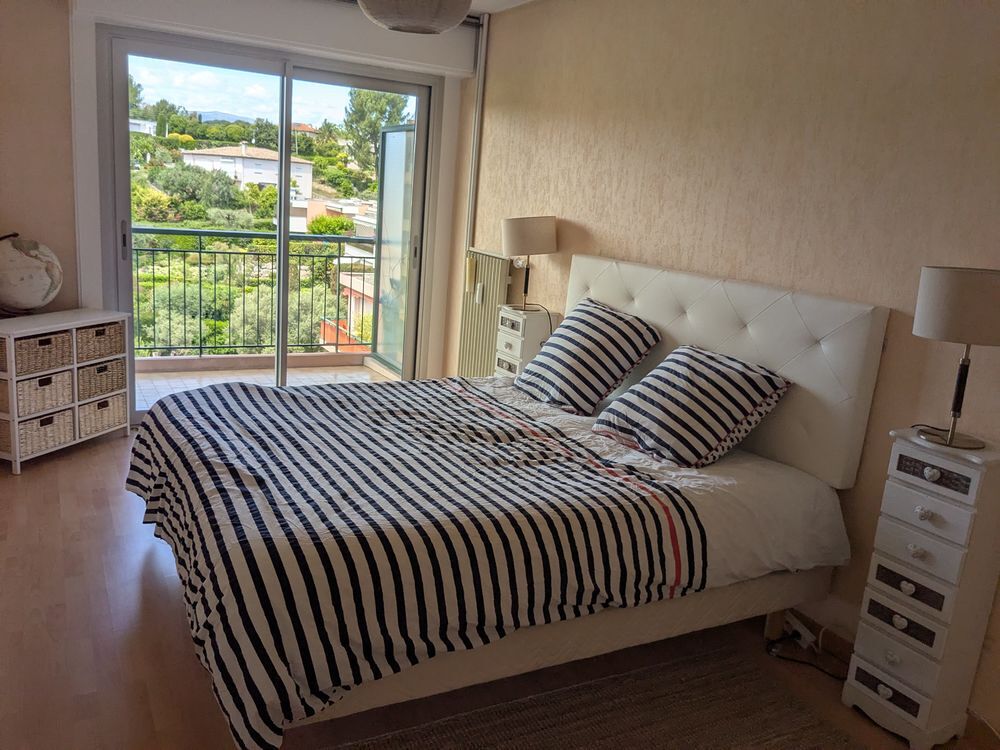 Location Appartement Spacieux T2 meublé et climatisé a Antibes Antibes