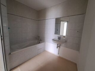  Appartement à louer 2 pièces 44 m²