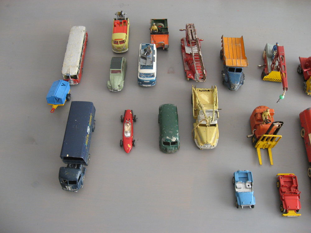 Voitures miniatures de collection 