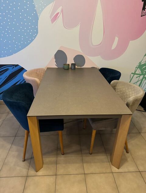 Table  manger en cramique 600 Ferney-Voltaire (01)