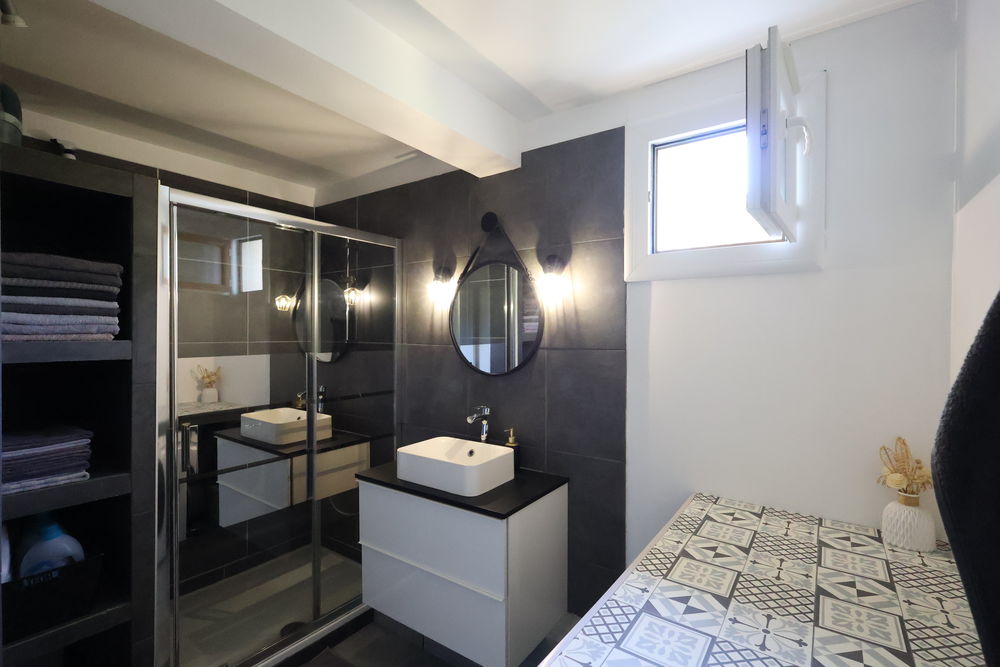 Vente Appartement Appartement · 96 m²  Marseille 13