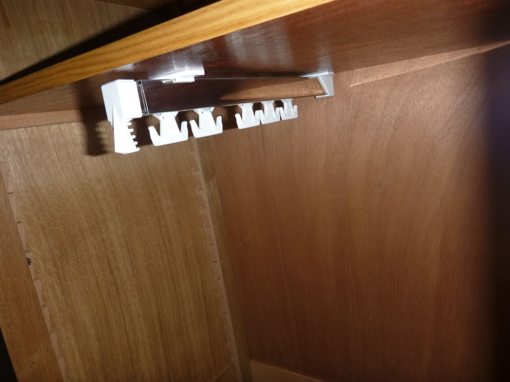 armoire avec secr&eacute;taire bureau Meubles