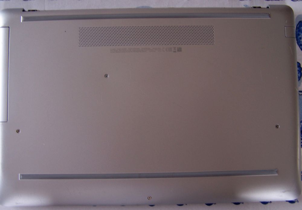 Ordinateur portable hp 17 pouces. Matériel informatique