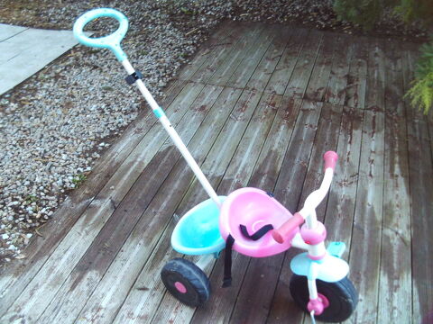 TRICYCLE enfant 8 Berriac (11)