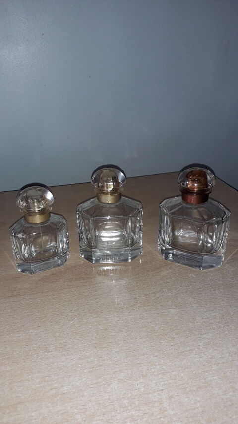 Flacons de parfums vides  Lancme  et  Guerlain 
60 Villeurbanne (69)