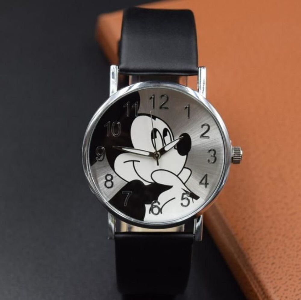 Montre Mickey neuve sous blister Bijoux et montres