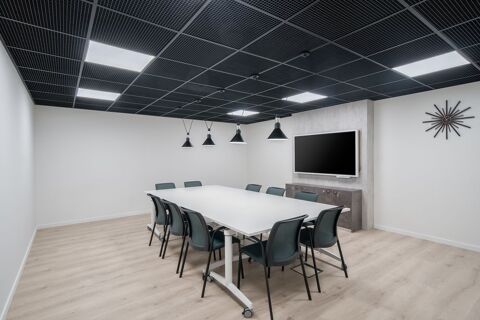 Espace de bureau priv&eacute; pour 4 personnes &agrave; Puteaux, La Defense Tour Initiale  2129 92800 Puteaux