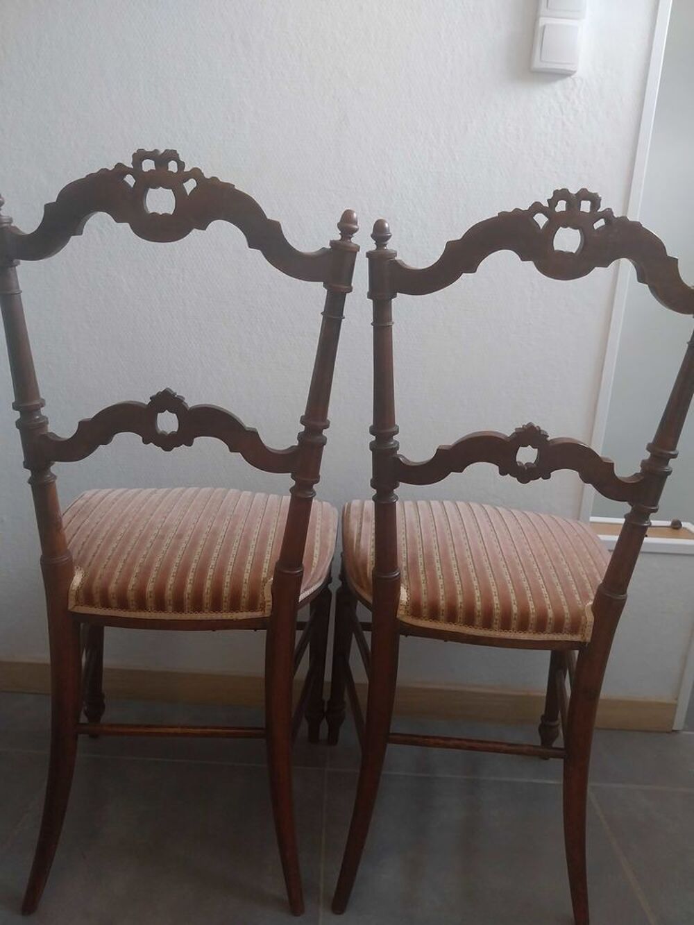 Paire de chaises anciennes Meubles