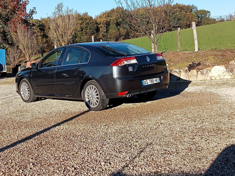Renault laguna iii 2.0 dCi 150 FAP Dynamique A