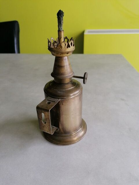 Lampe pigeon 15 Jury (57)