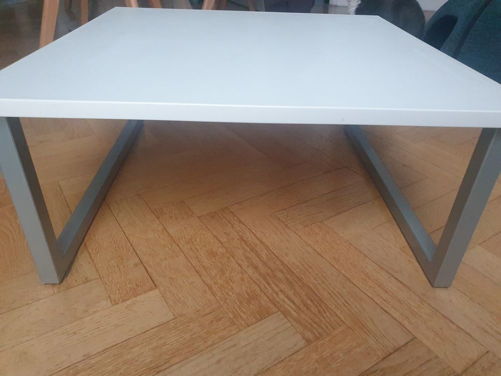 Table basse Meubles