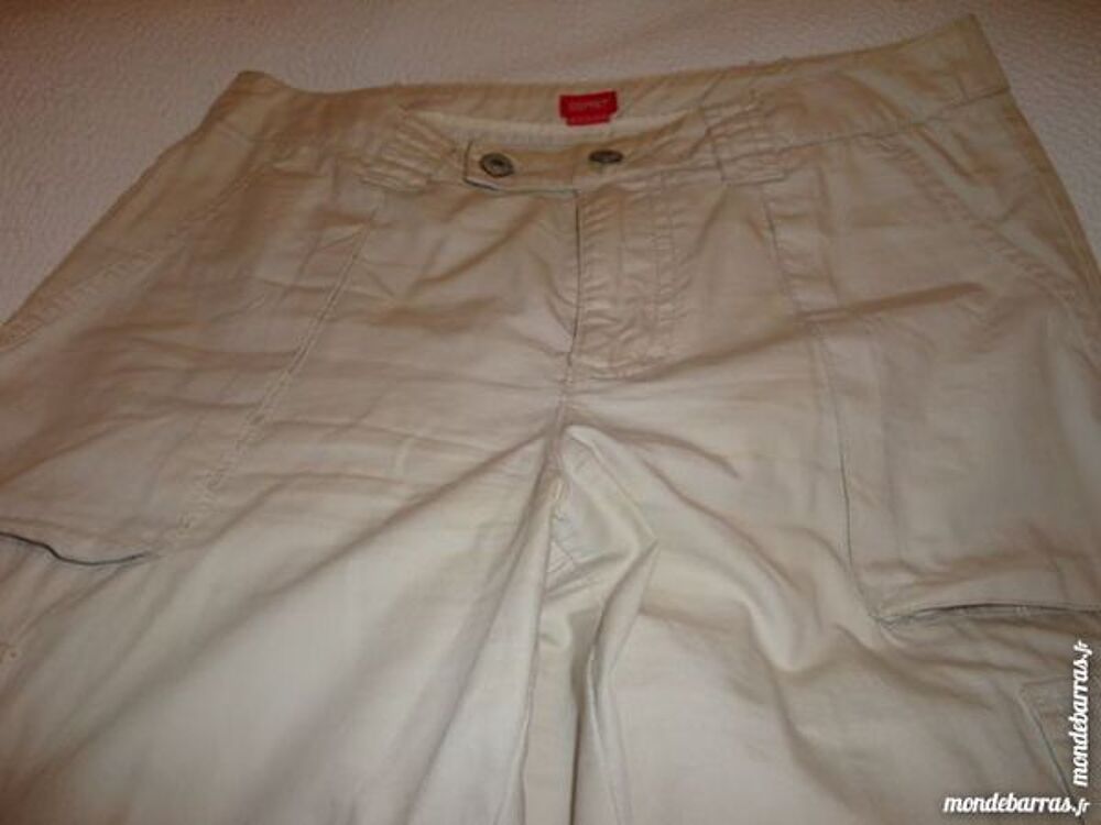Pantalon beige marque ESPRIT Vêtements