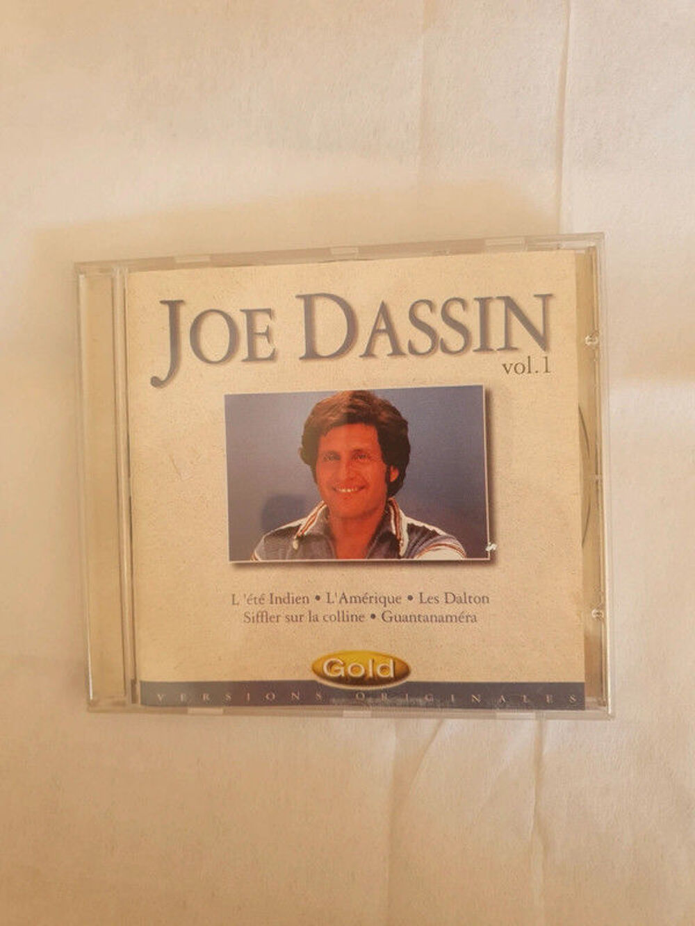Cd Joe dassin 
CD et vinyles