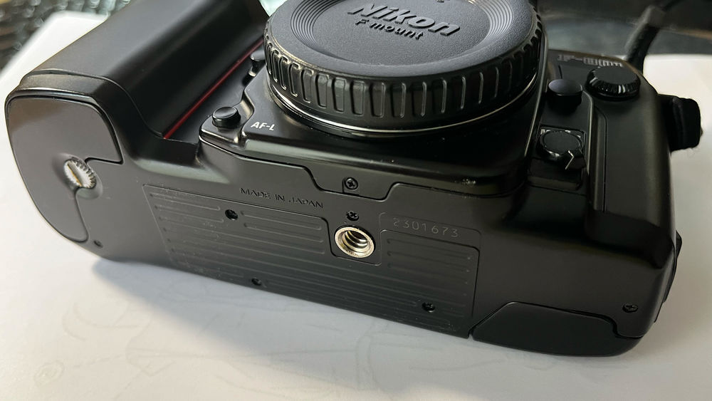 Nikon f801 argentique Photos/Video/TV