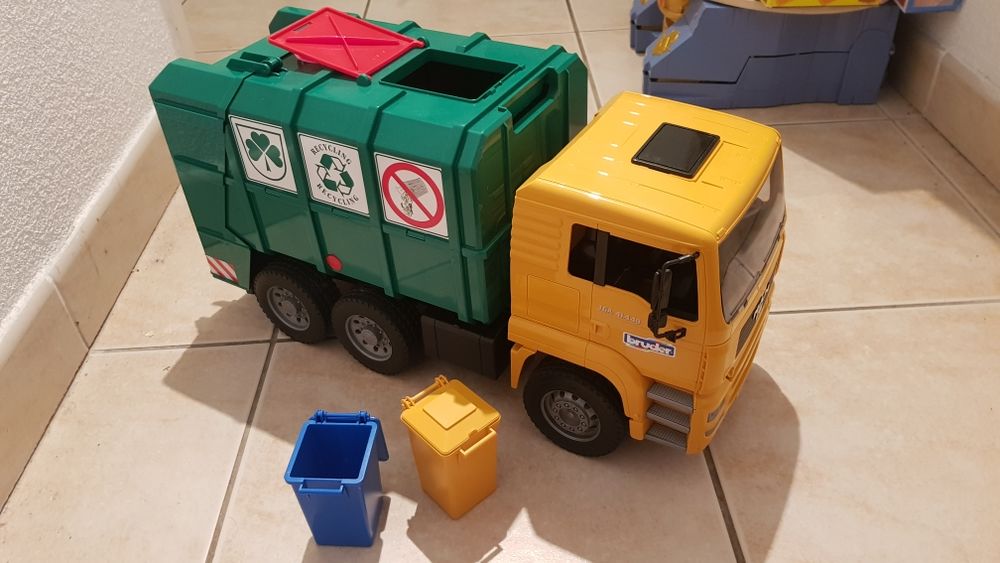 Camion poubelle Jeux / jouets