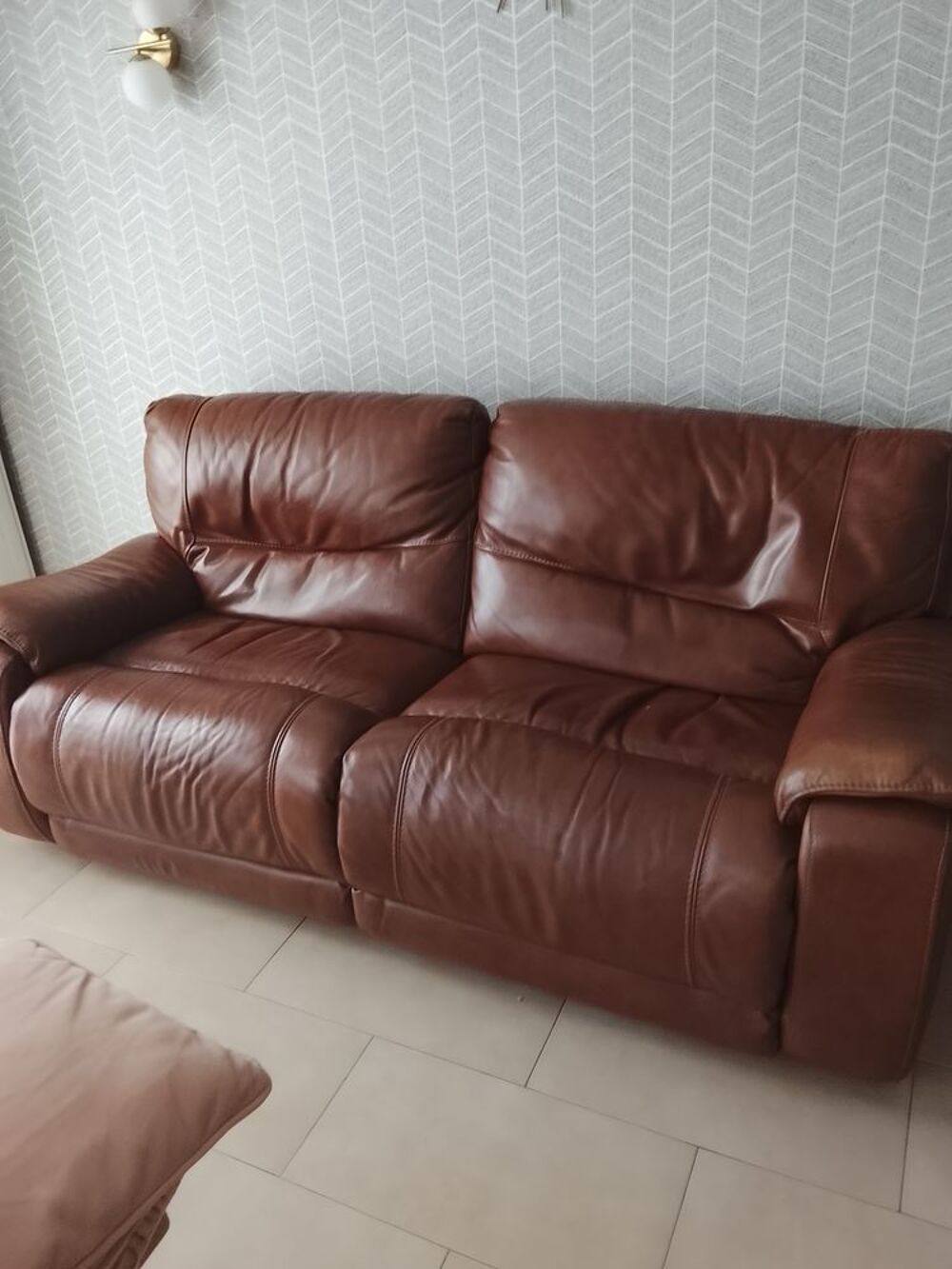 banquette relax en cuir de vachette 
Meubles