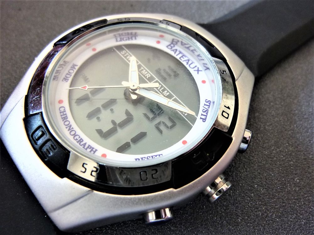 LIP for Bateaux montre homme multifonctions &eacute;dition limit&eacute;e Bijoux et montres