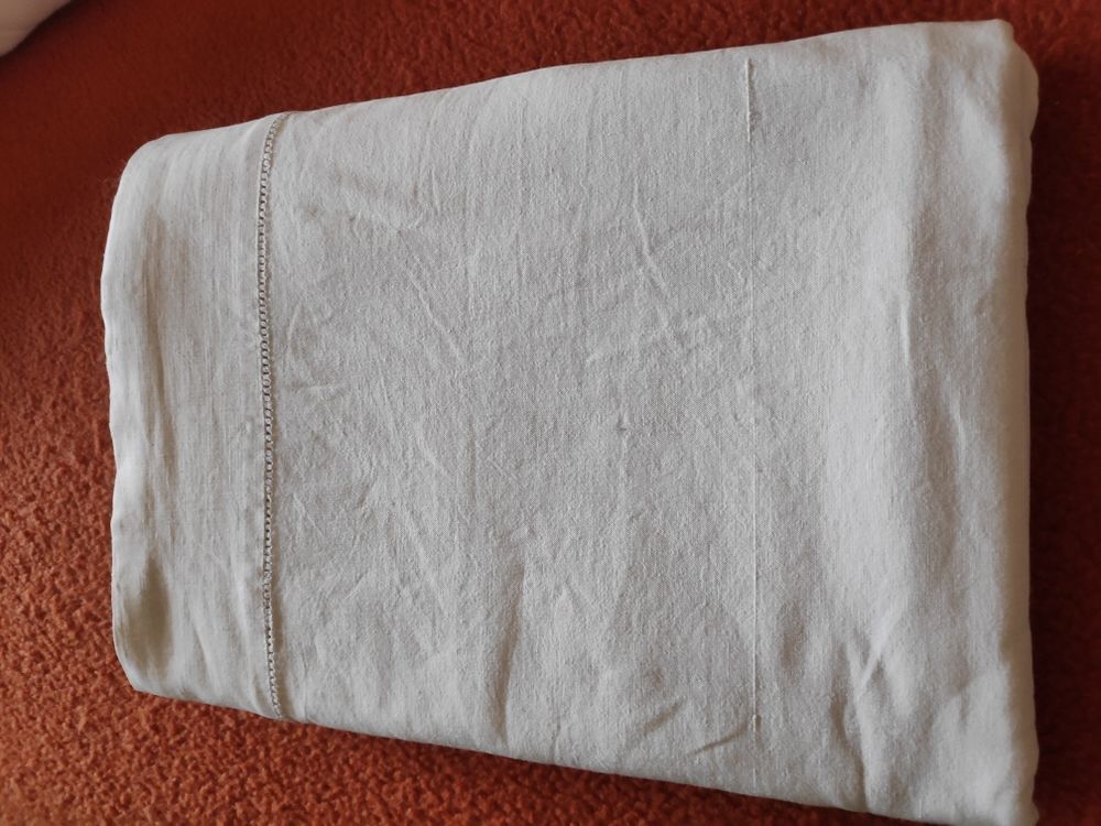 Drap brod&eacute; Vintage Décoration
