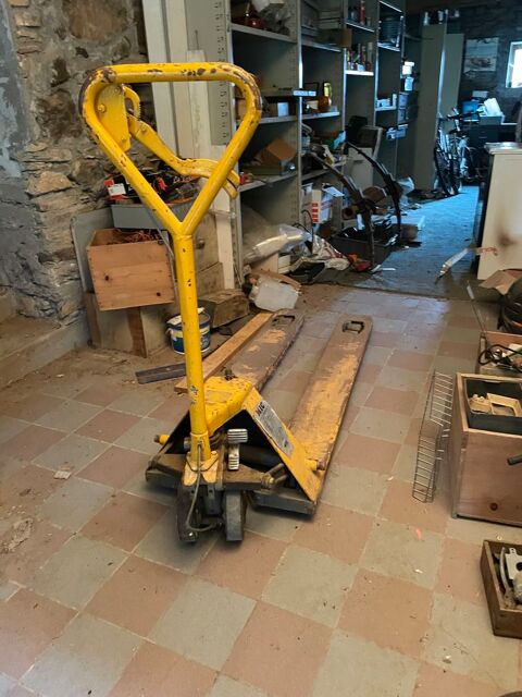 Transpalette 2 tonnes marque MIC 180 Sainte-Catherine (69)