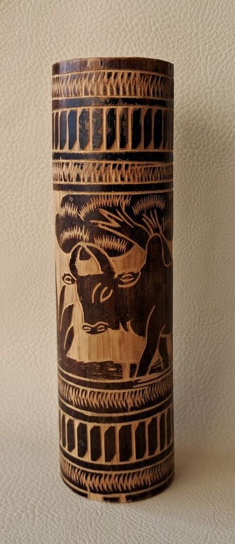 objet d�coratif instrument de musique maracas de Madagascar 5 Carnon Plage (34)