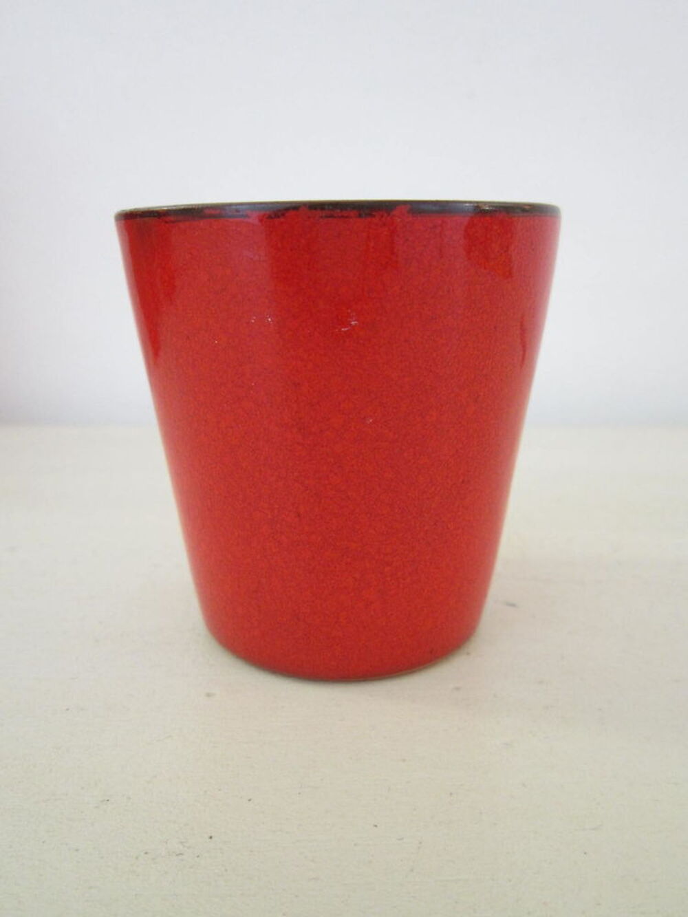 Lot de 10 mini cache pot rouge &eacute;maill&eacute;s Jardin