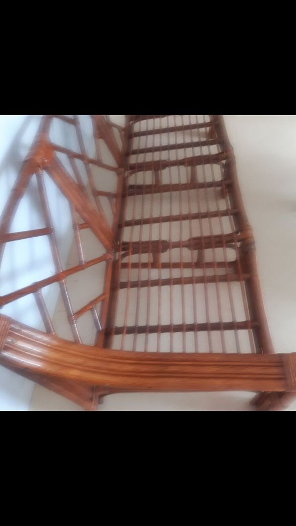 buffer,table a manger ,salon avec table ,2 matelas Meubles