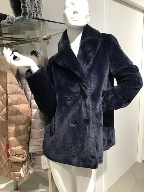 Manteau Closed fausse fourrure  160 Bordeaux (33)