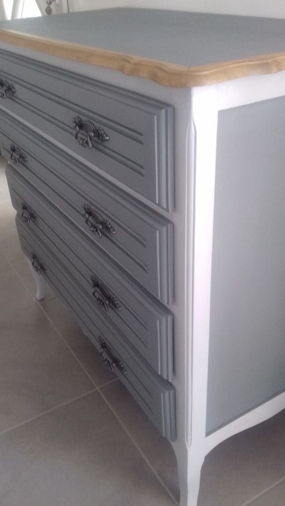 Commode relook&eacute;e Meubles