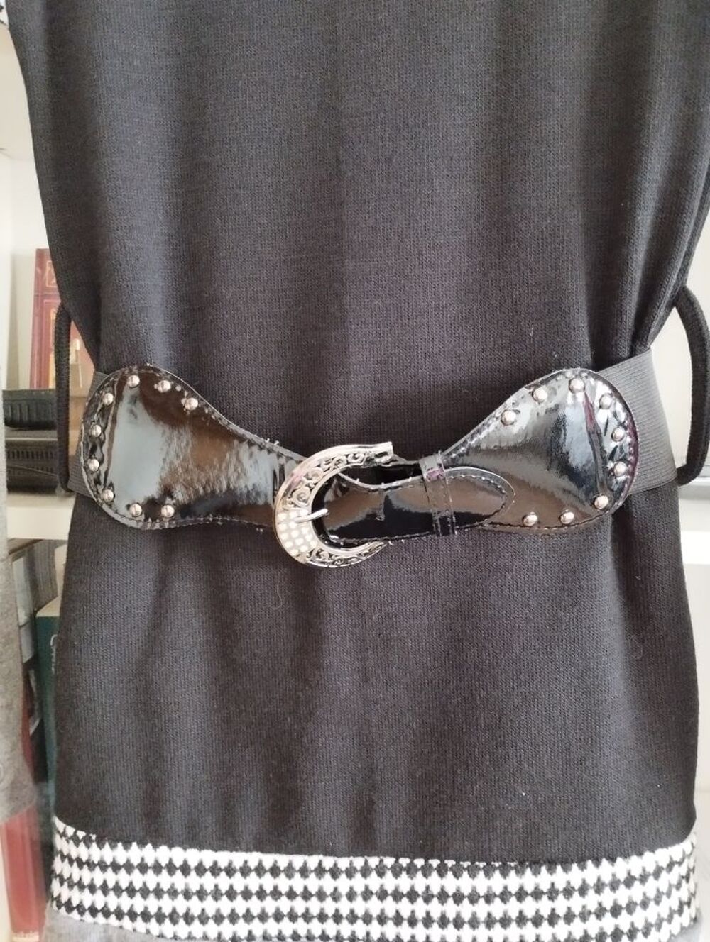 pull noir et gris Vêtements