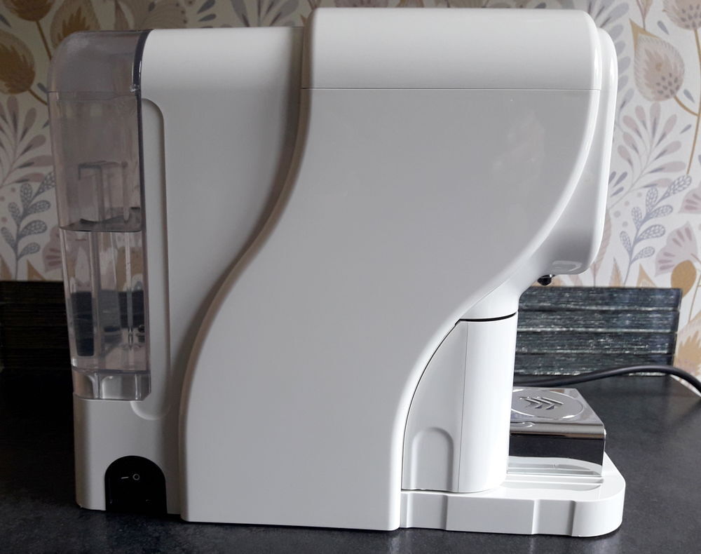 Machine &agrave; caf&eacute; MALONGO Ek'Oh Blanche comme neuve Electroménager