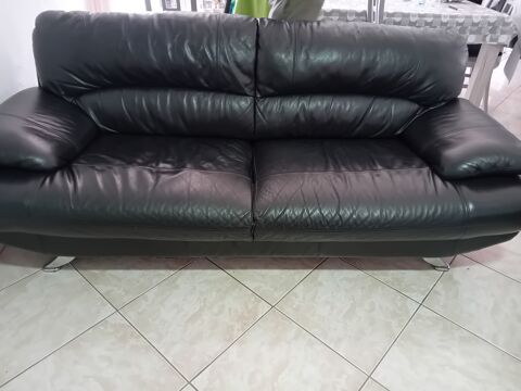Canap noir cuir 3 places 60 Villab (91)