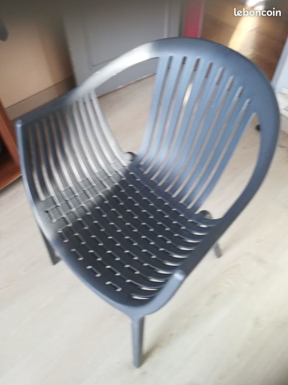 chaise de jardin ou cuisine Jardin