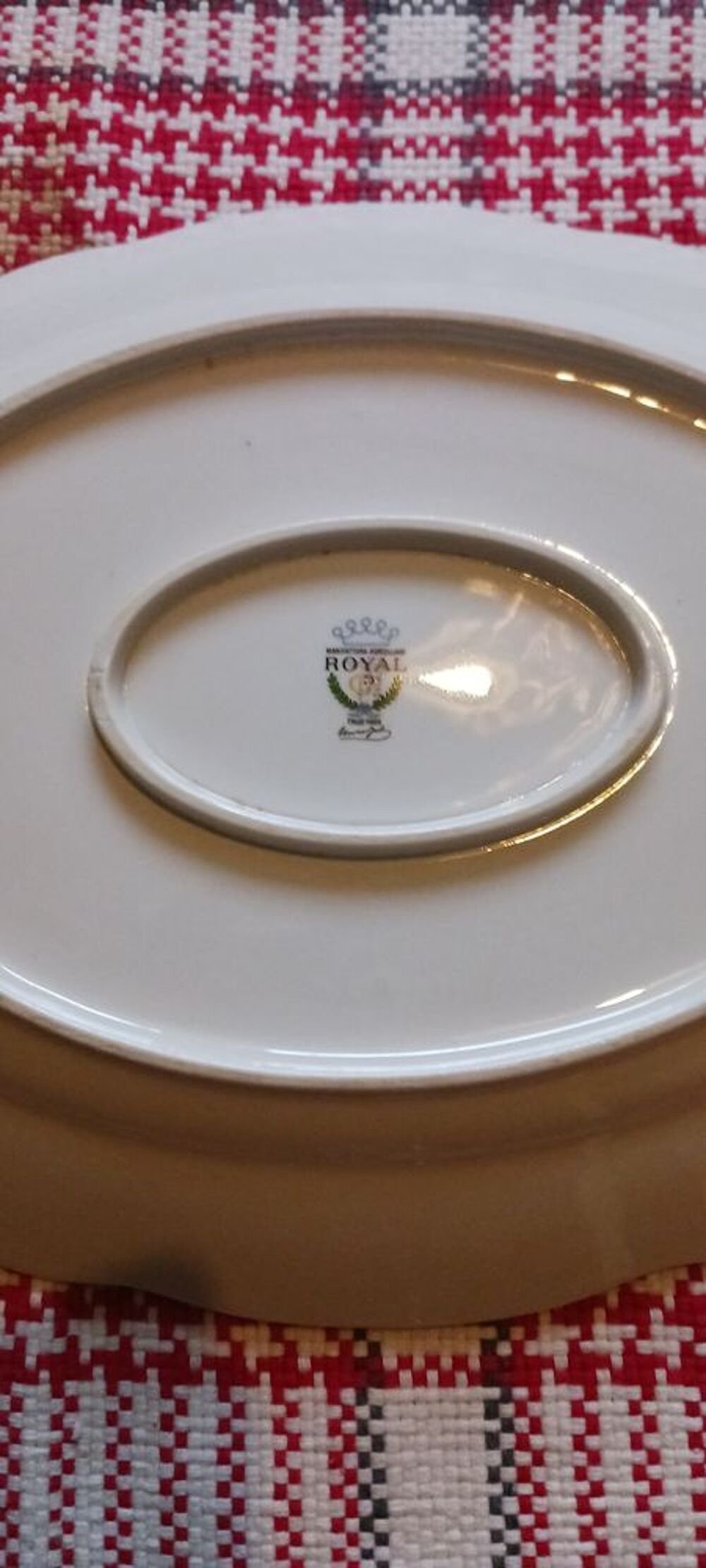 SERVICE PORCELAINE ROYAL . Cuisine