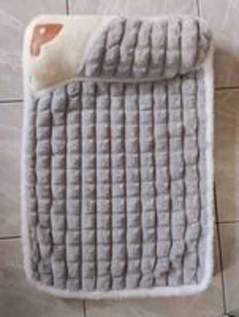   Lit pour chat ou petit chien 